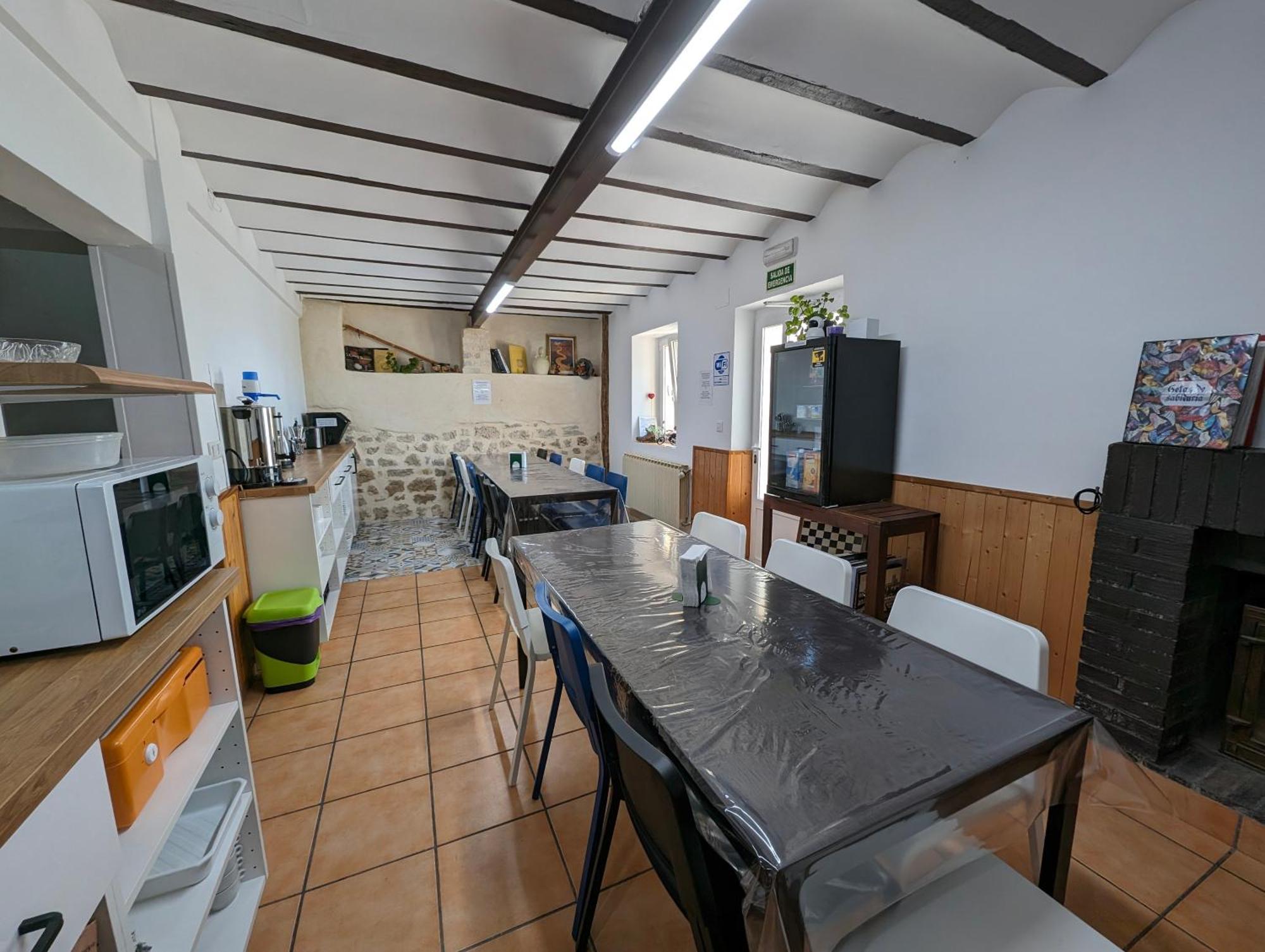 Albergue El Alfar/Pilgrim Hostel Орнильос-дель-Камино Экстерьер фото